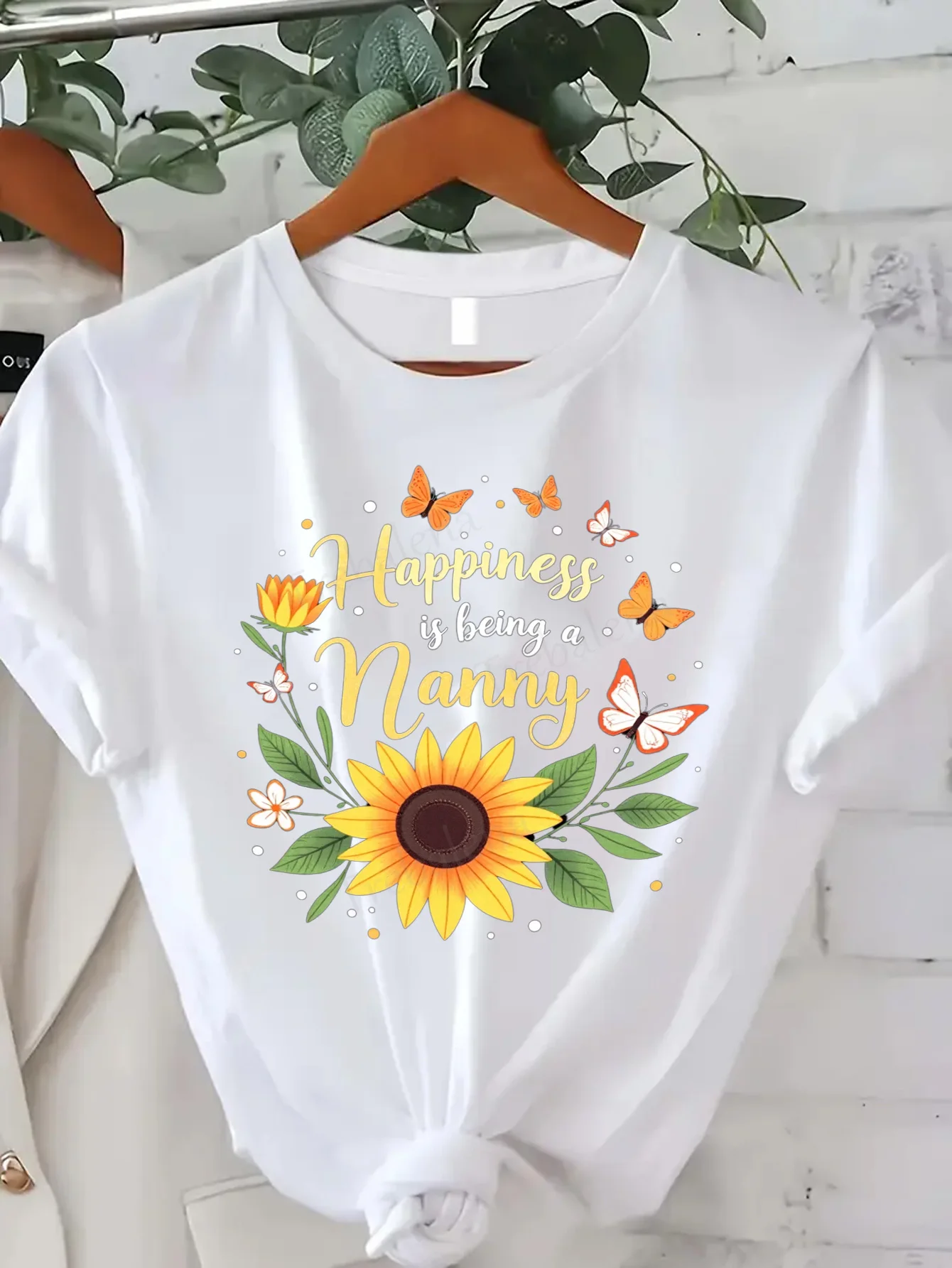 

Women T-shirt Sunflower Nanny T-Shirt - Happy Mom Style for Women
