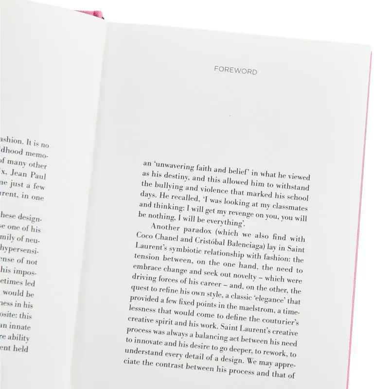العالم وفقًا لـ Yves Saint Laurent JeanChristophe Napia Patrick Mauries Fondation Cartier 9780500026182 كتاب #4