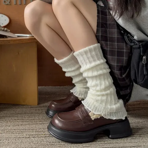 Calentadores de piernas para mujer, Otoño e Invierno, cubierta de pie tejida, calcetines largos blancos y negros, moda japonesa JK, calentadores de piernas para niñas dulces Lolita