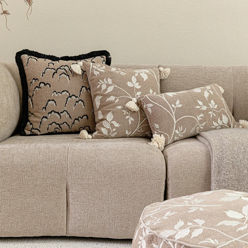 

Наволочка для декоративной подушки 30x50/45x45 см, бежевая, с вышивкой, в стиле французского антикварного штампованного узора, для декора дома