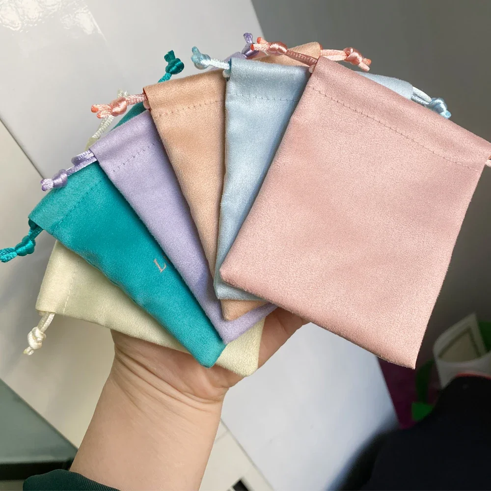50Pcs/Lot Colorful Jewelry Flannel Packaging Bag Wedding Favors Gift Velvet Suede Drawstring Pouch for Cosmetic Makeup Lipstick