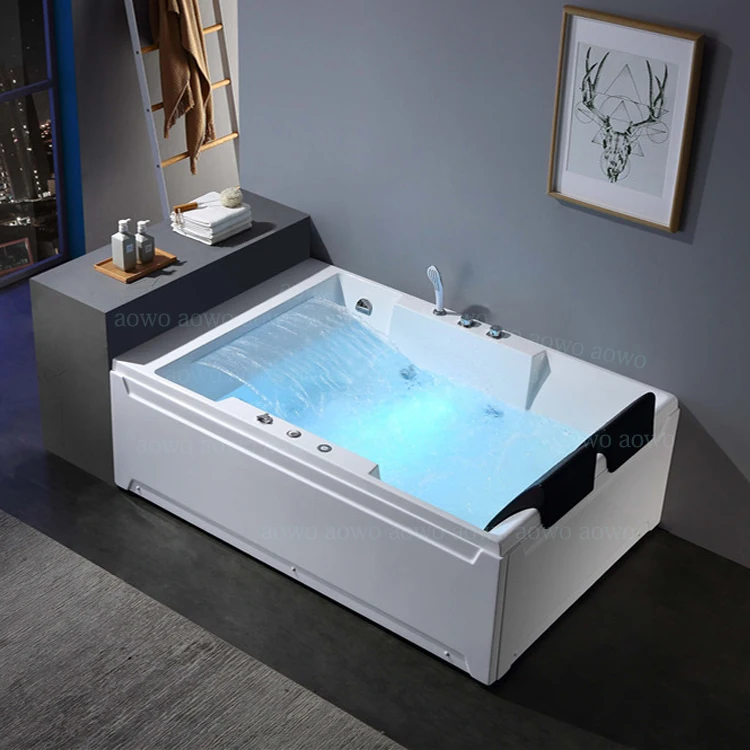 

Gentle massage bathtub with waterfall-style water flow Freestanding double hot tub for outdoor use
