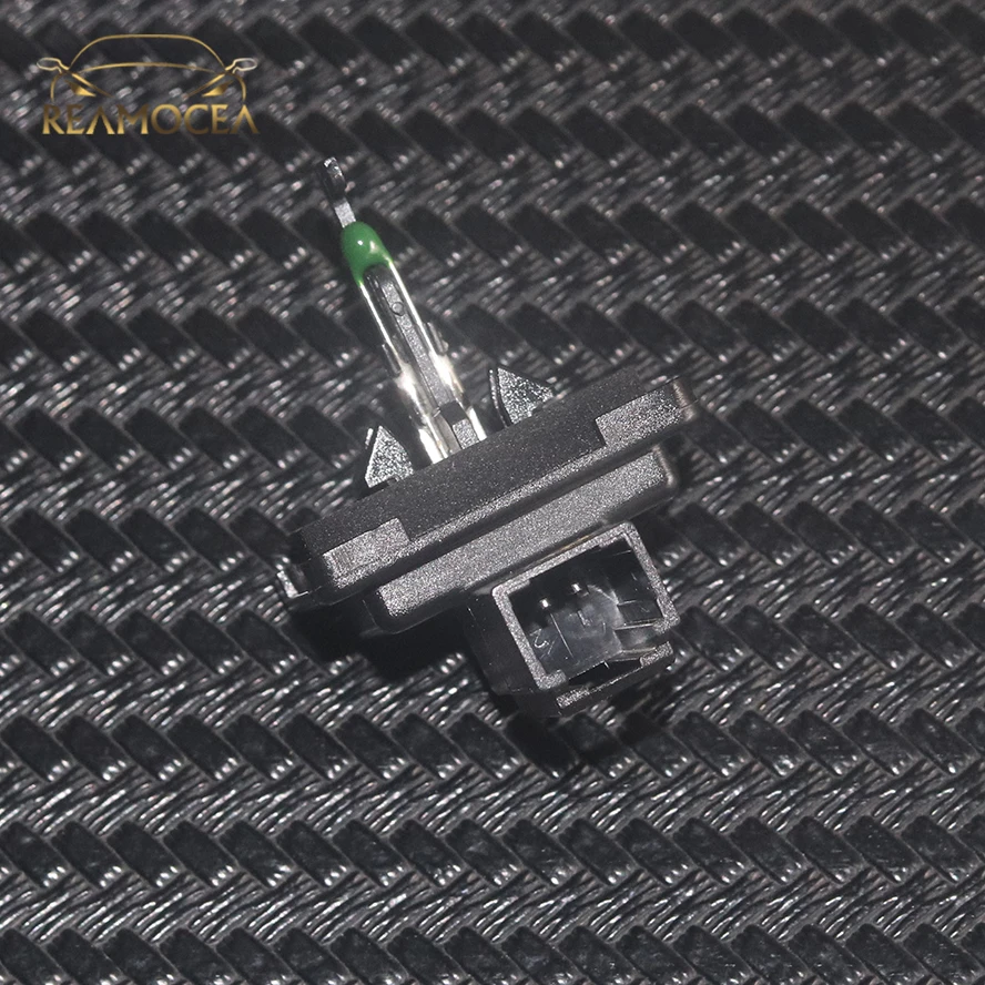 

Датчик контроля температуры Reamocea для Land Rover Defender, Discovery 5, Range Rover Executive, Velar, Sport, LR041044