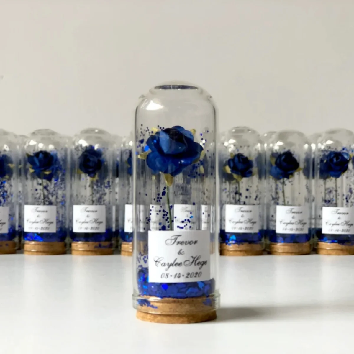 Cadeaux de mariage bleu royal pour les invités, cadeaux de fête personnalisés, cadeaux en forme de dôme de rose, cadeaux d'enterrement de vie de jeune fille personnalisés, Quinceanera en vrac