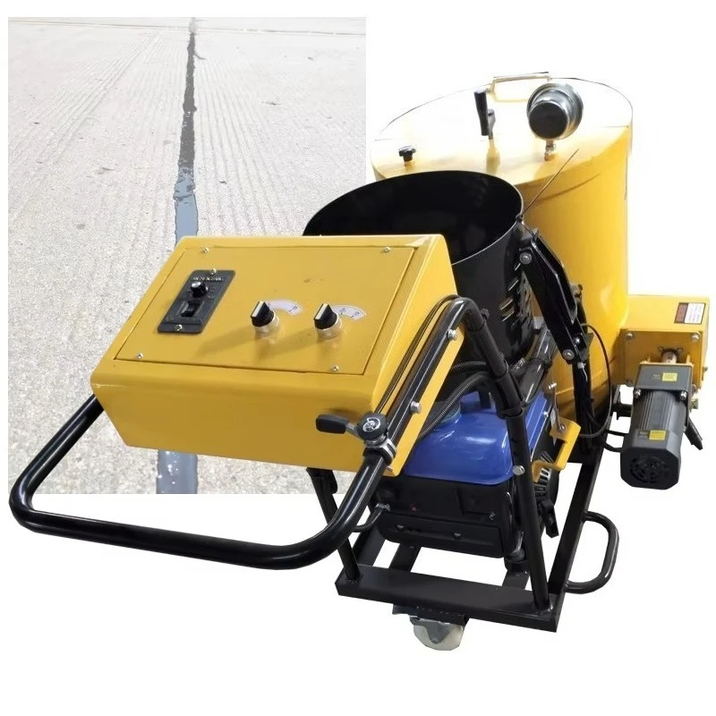 

Automatic Asphalt Crack Filler Machine With Temperature Control For Driveway Parking Lot Repair Customized Nozzles