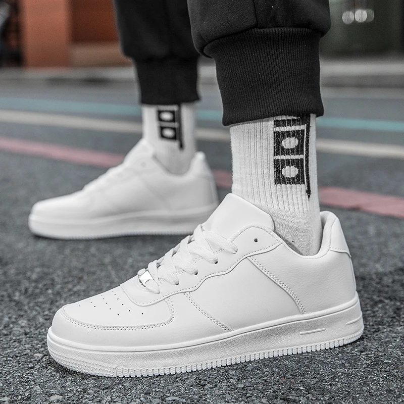 Low-Top Pure White … - image