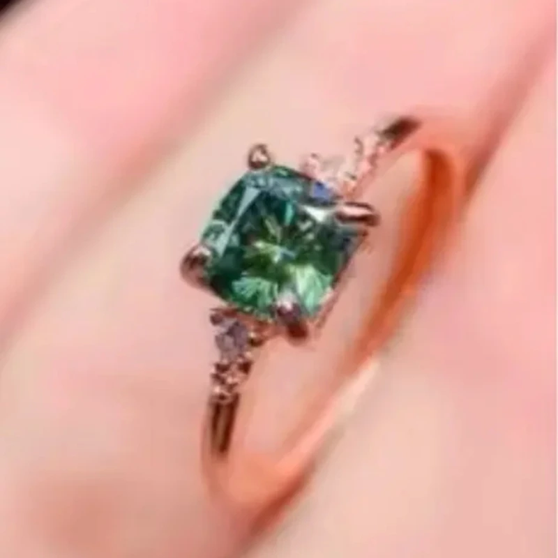 

New green moissanite ring for women jewelry engagement ring for wedding 925 silver ring 1ct shiny gem birthday gift love