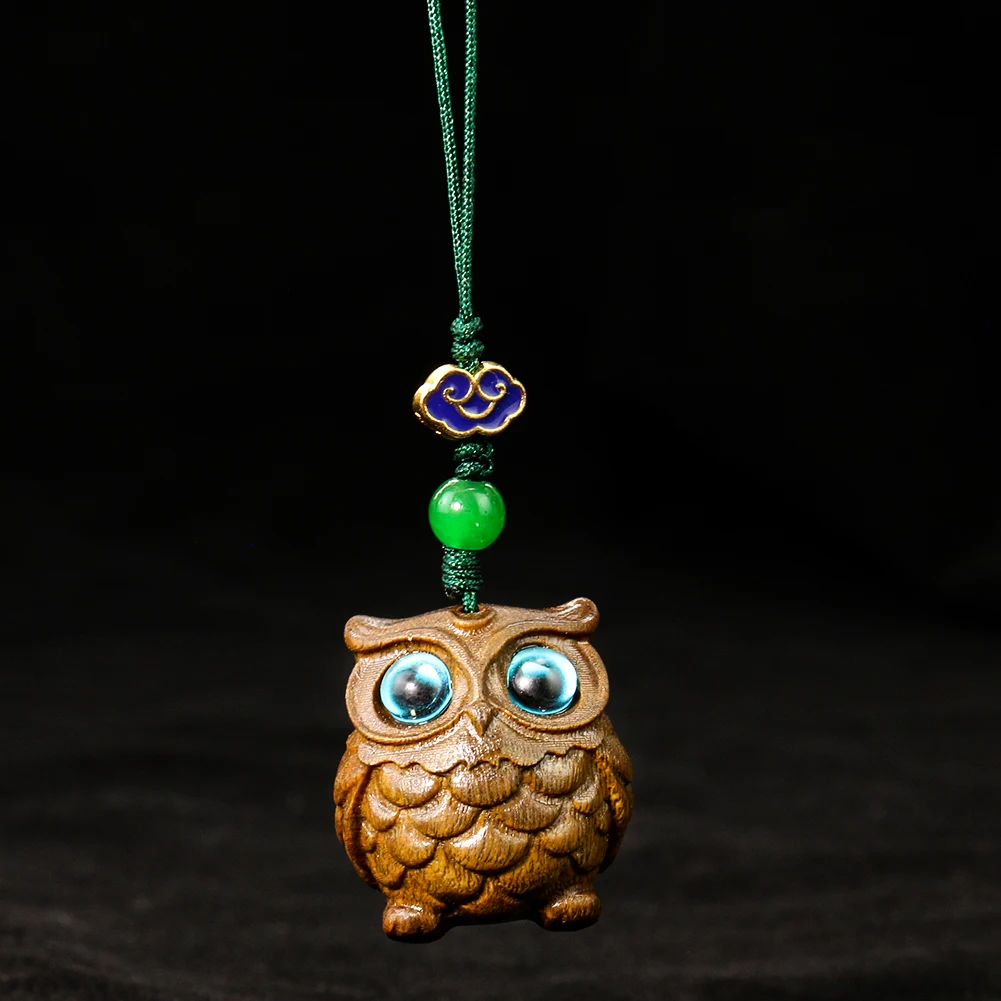 Natural Wood Owl Creative Car Key Chain Pendant Cartoon Version Owl Mobile Phone Pendant for Men and Women Decor Craft