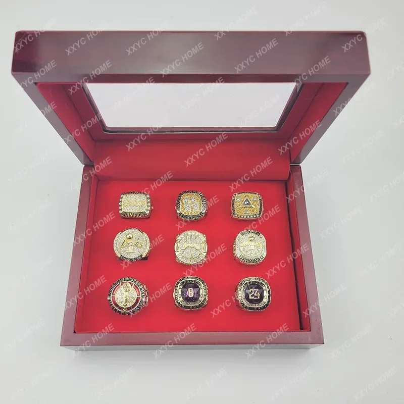 

9 Kobe Bryant, Hall of Fame, Los Angeles Lakers Championship Ring Set No. 11