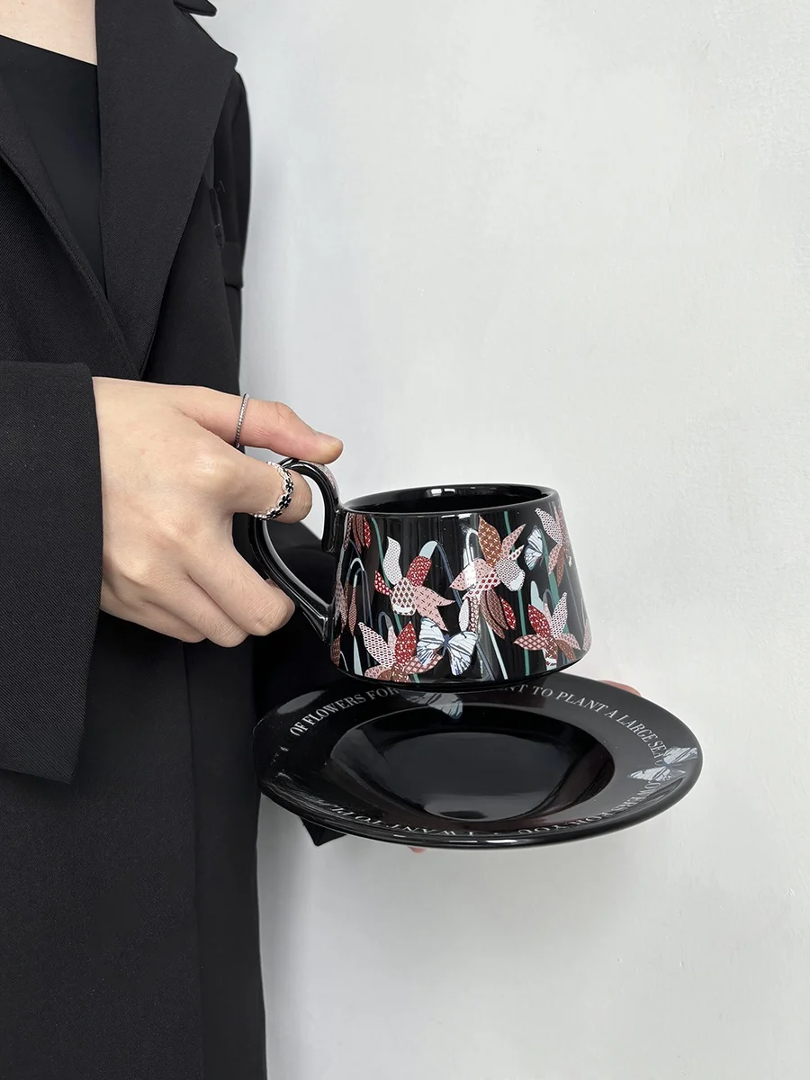 Vintage Bee Design Coffee Cup And Saucer Latte Cup Afternoon Tea Water Cup Small Gift Half Orange Cup Limited Edition