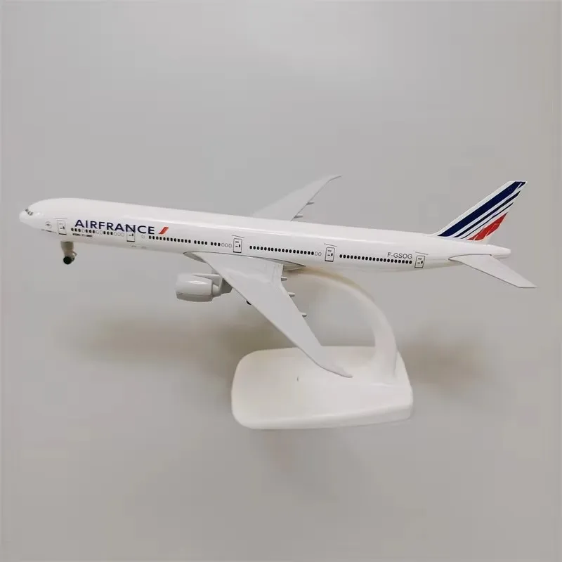 20cm B777 Air France Model Plane 1/400 Scale  Metal Airplane Model Diecast Air Plane Model & Wheels Aircraft for Collection