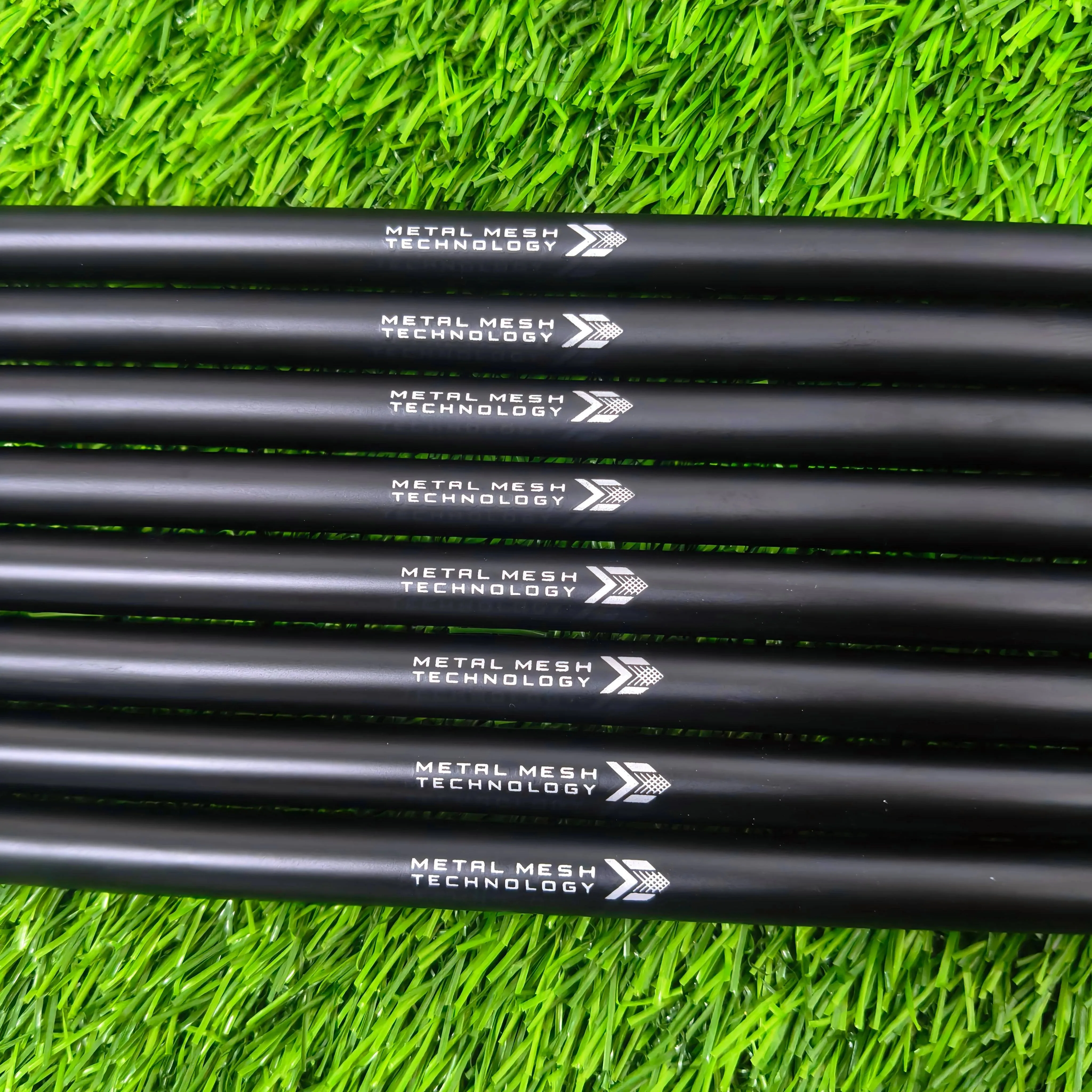 Golf Club Shaft 39 Inch Graphite Material Iron Shaft 50L/65R/75S, Tip Diameter 0.370