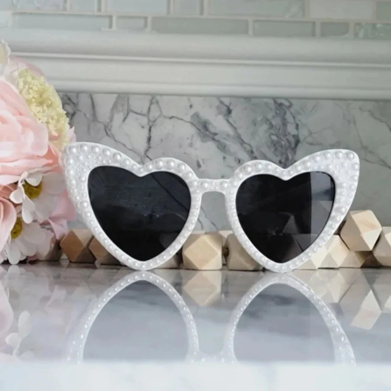 Bride Pearl Vintage Heart Shaped Glasses Bachelorette Accessories Gifts Things for Wedding Bridesmaid Bridal Shower Sunglasses