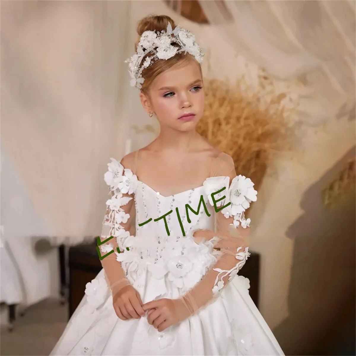 Vestido floral de cetim branco para casamento, lantejoulas brilhantes, mangas compridas, vestidos de primeira comunhão, florista 3D, luxo, 2024
