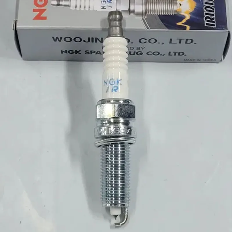 9723 SILZKR7B11 NGK Iridium Spark Plug for HYUNDAI ELANTRA GRAND SANTA FÉ I30 I40 IX35 SONATA TUCSON IX25 KIA CERATO OPTIMA