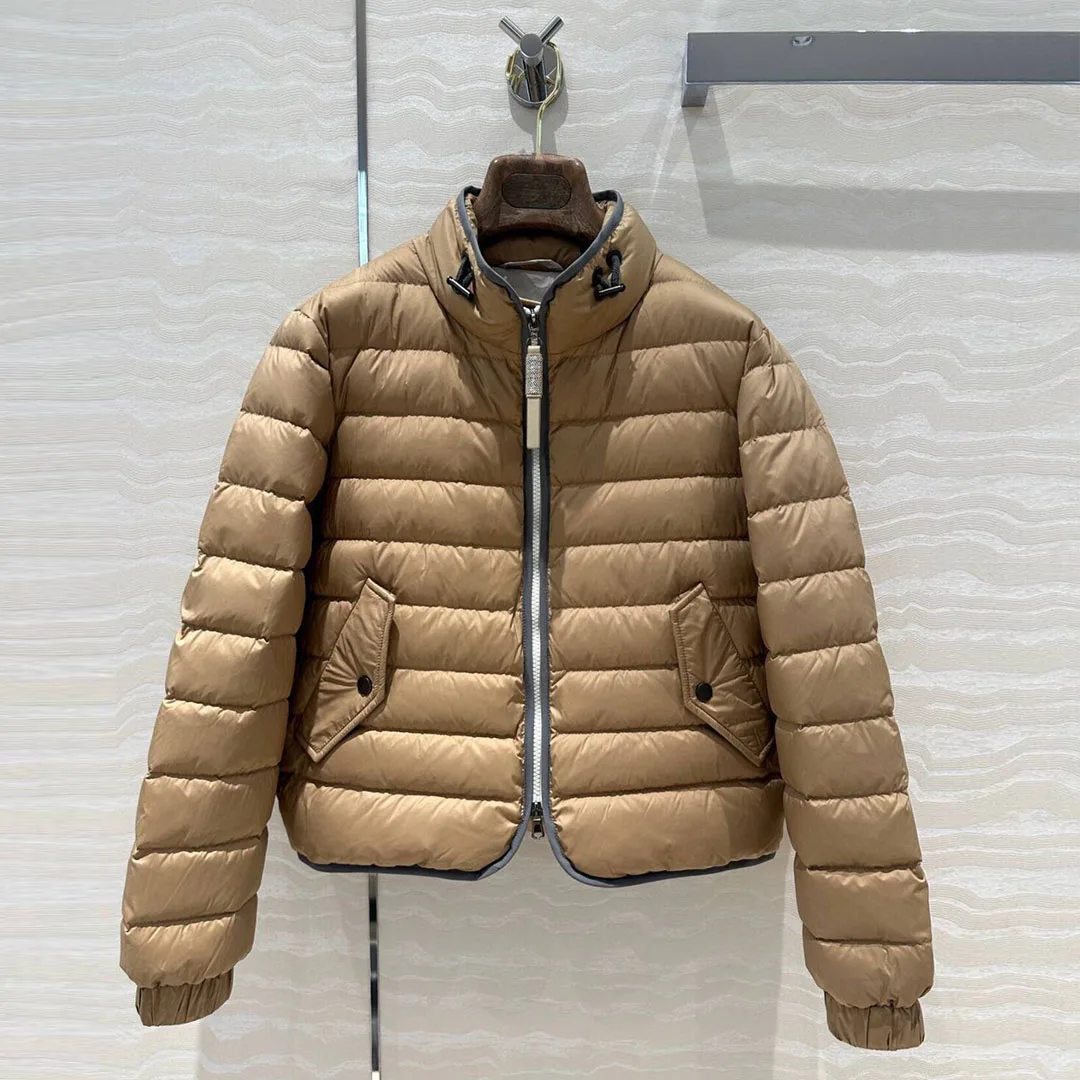 

2024 New Fashion Winter Keep Warm 90% White Goose Down Coat Women Zipper Turtleneck Khaki Stripes Quilting Loose Cool Jacket