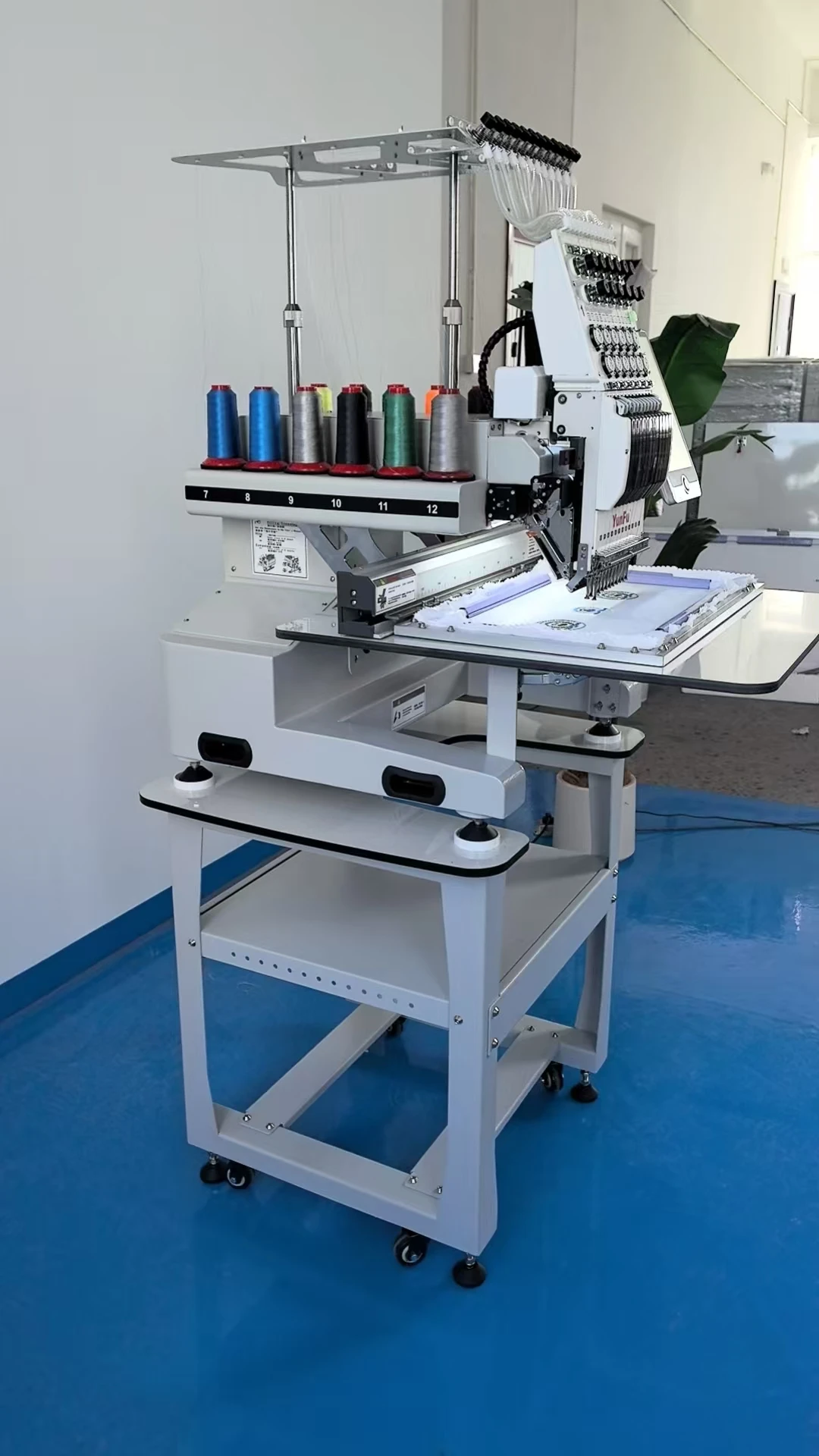y 12 Needles Mini High Quality Automatic Computerized Embroidery Machine Home Use New