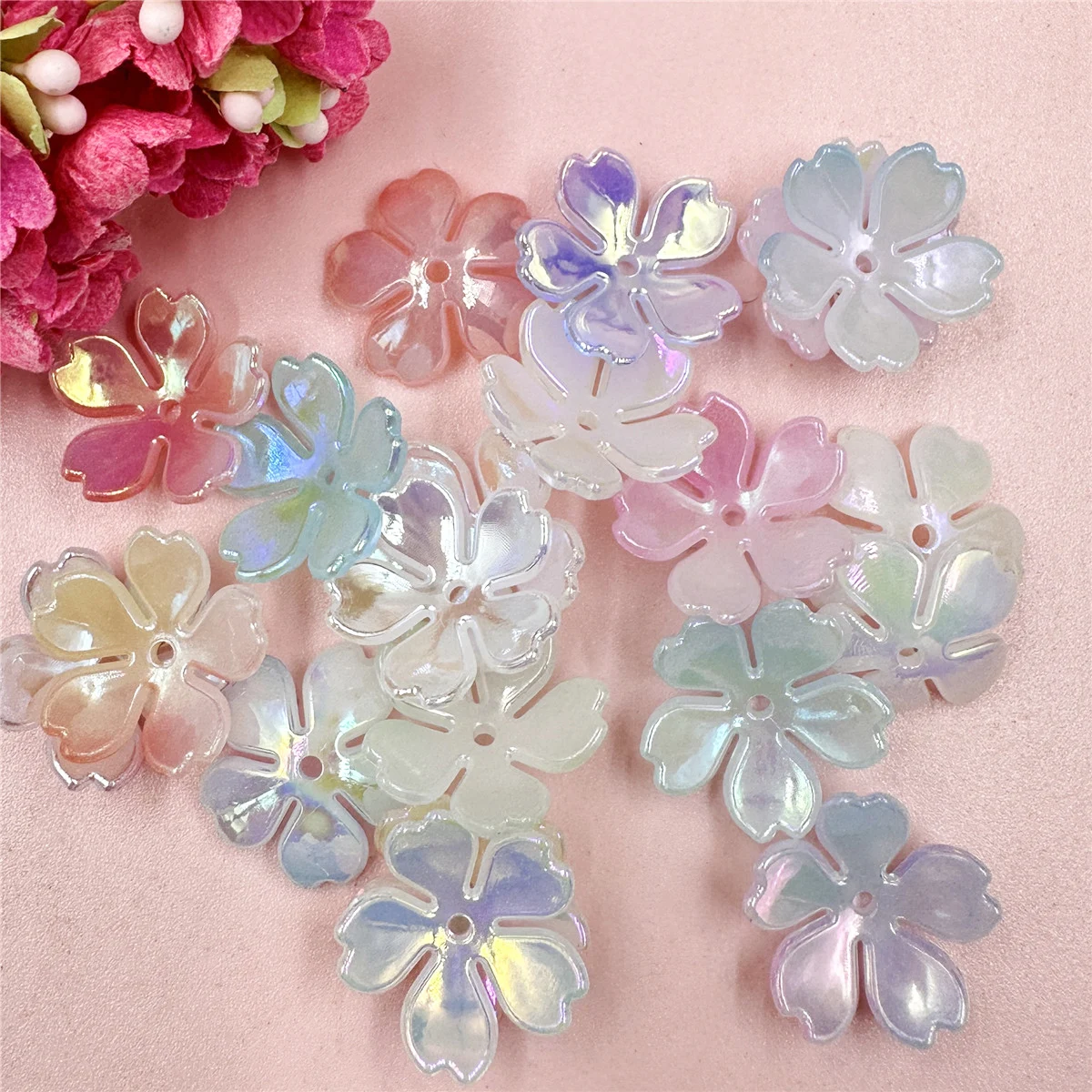 20Pcs 18mm Gradual Change Acrylic Beads Caps Jewelry Findings Charms Bracelets Spacer Beads for Jewelry Making