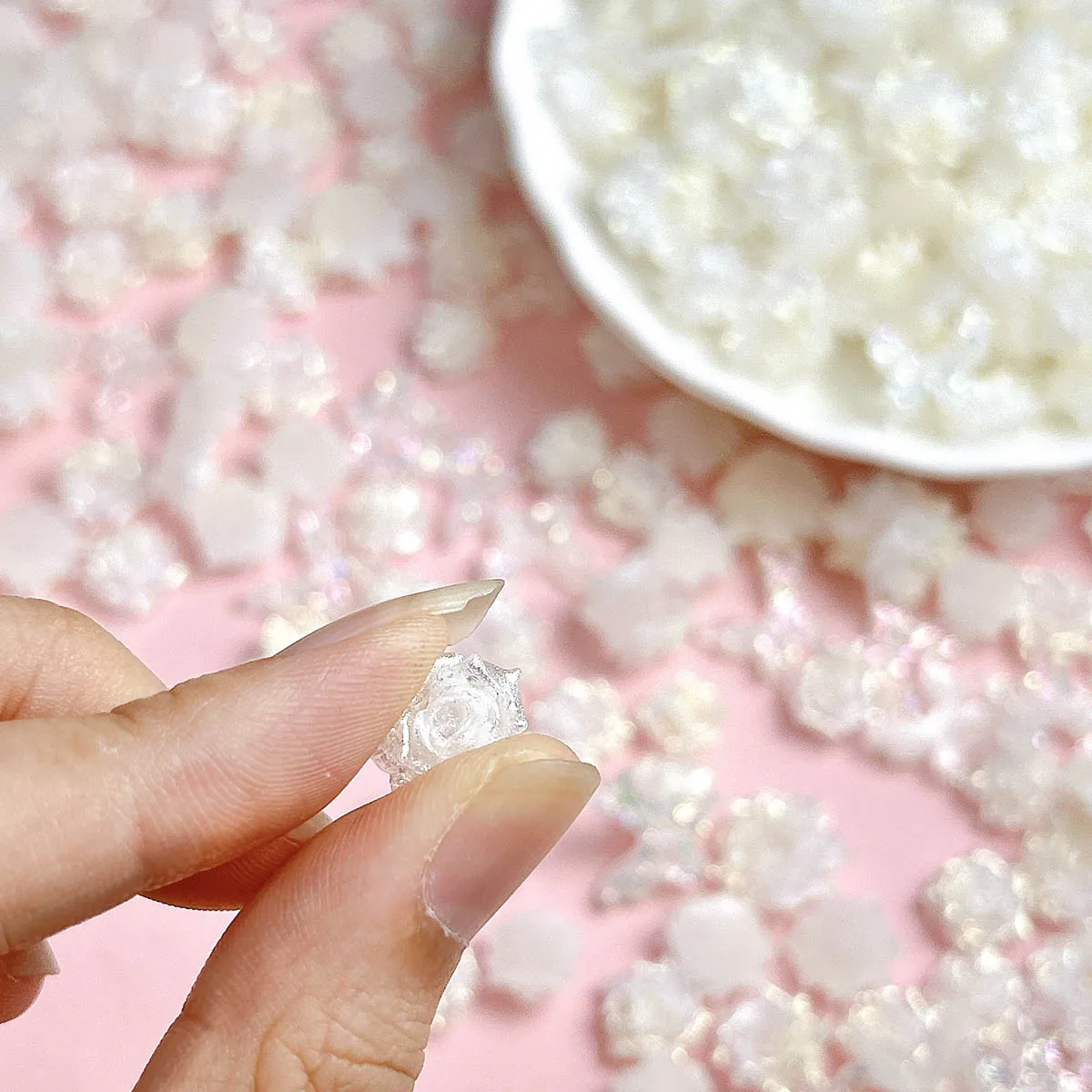 Espumante translúcido branco camélia borboleta arte do prego encantos criativo luminoso rosa resina decorações de unhas diy hairpin unhas