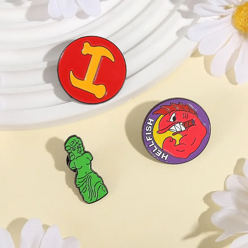 KEEP ON TRUCKIN slogan Enamel Pin Funny Brooch Cartoons Badge for Bags Jeans Hoodies Denim Lapel Pin Jewelry Kids Best Gift