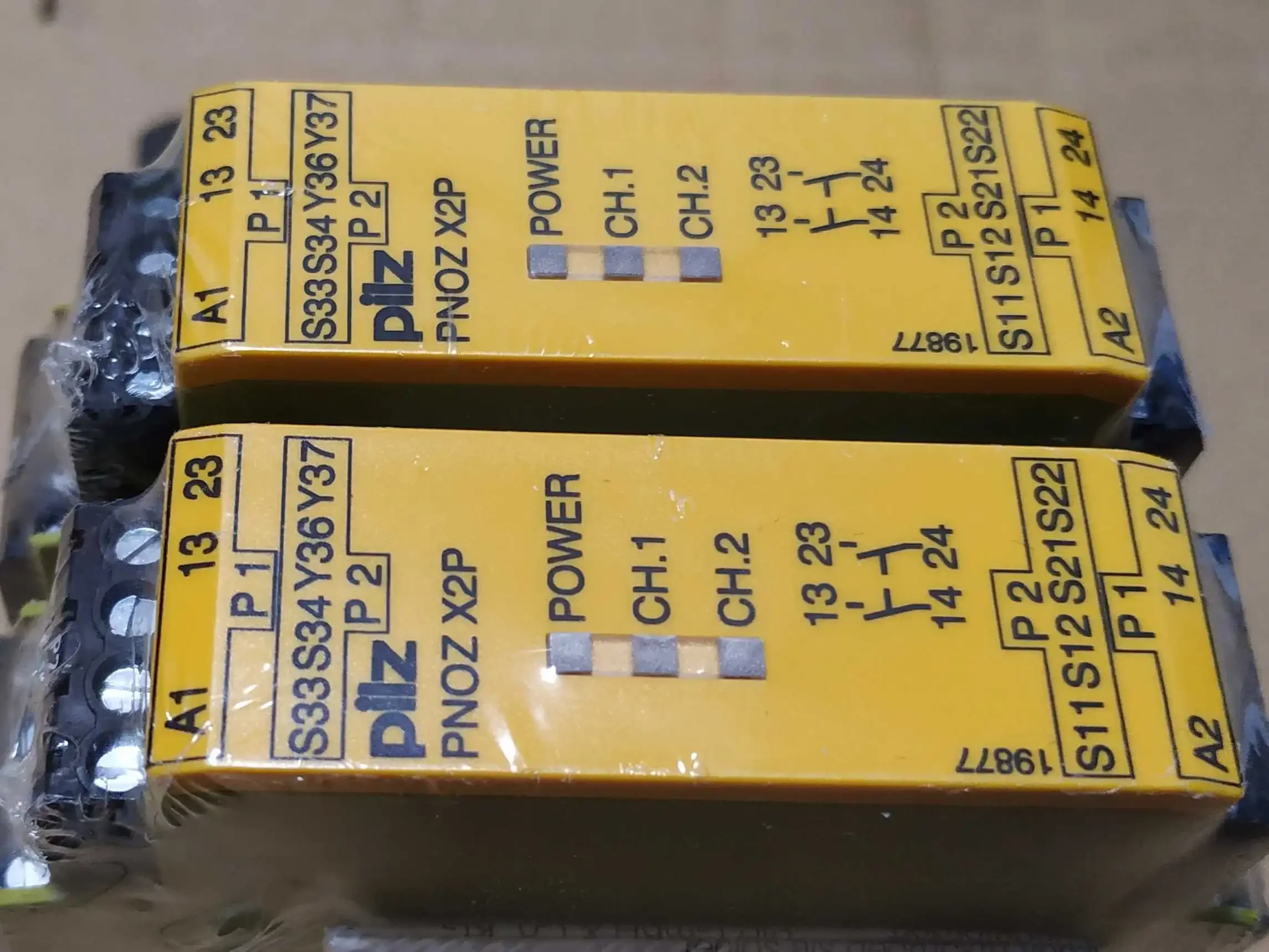 PNOZ X2P/X2PC Serial Number 777303/787303 New Original PILZ Pilz Safety Relay