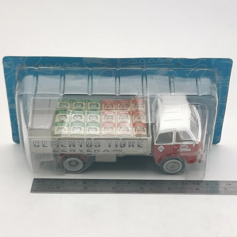 Ixo 1:43 Truck Pegaso 1031 CEMENTOS TIGRE Diecast Car Model Metal Toy Vehicle