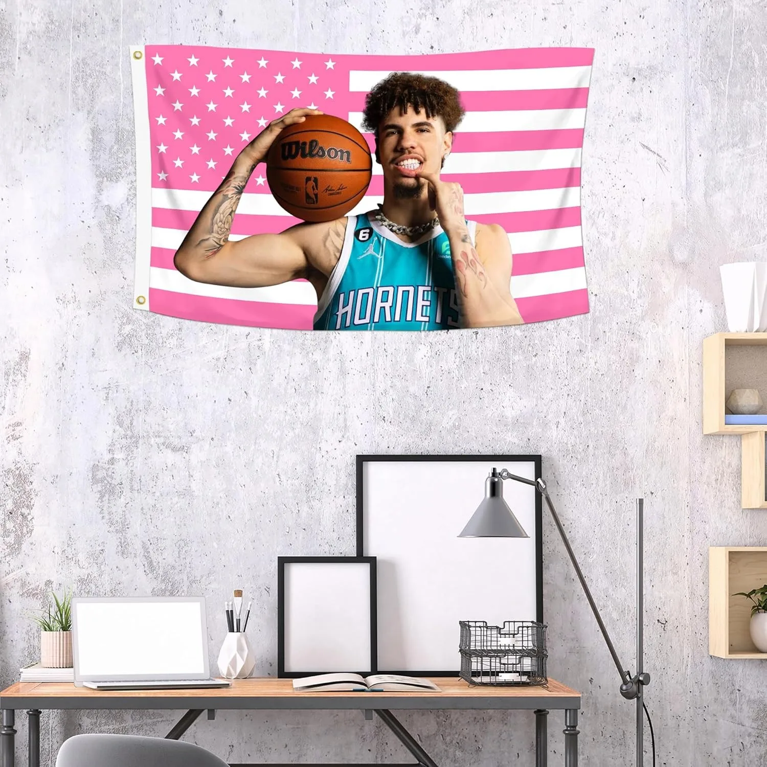 مروحة كرة السلة من LaMelo بعلم بوليستر وحلقات نحاسية مزدوجة مخيطة وديكور داخلي وخارجي هدية للنوم الجامعي