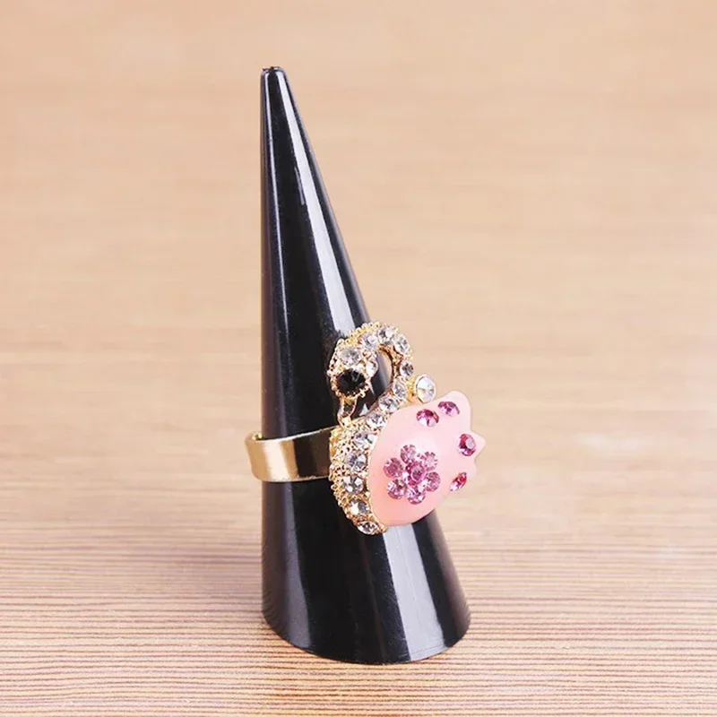Creative Finger Ring Display Stand Represents Jewelry Exhibitor Pandora Ring Stands Jewelry Organizer Case Jewelry Props