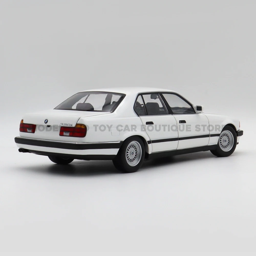 1/18 Minichamps BMWE32 730i 1986 E32 Diecast Model Toys Car Boys Girls Gifts