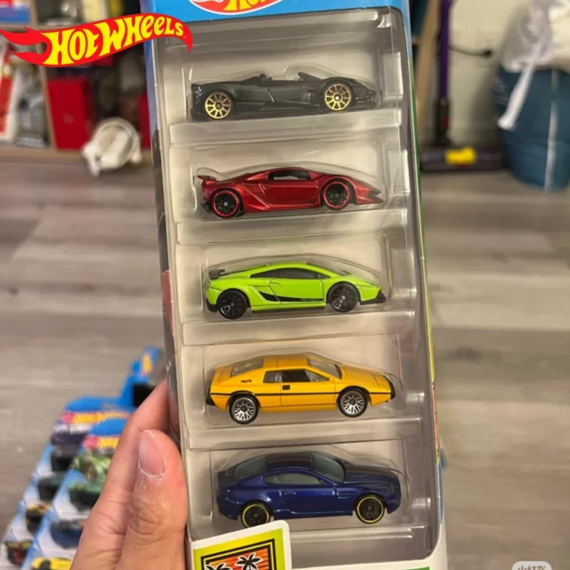 Hot Wheels Speelgoedauto's voor kinderen Collectie Supercar Set SNELLE Gemakkelijk Model Hotwheels Kindergeschenken Verjaardag Verrassingsdoos Diecast 1/64