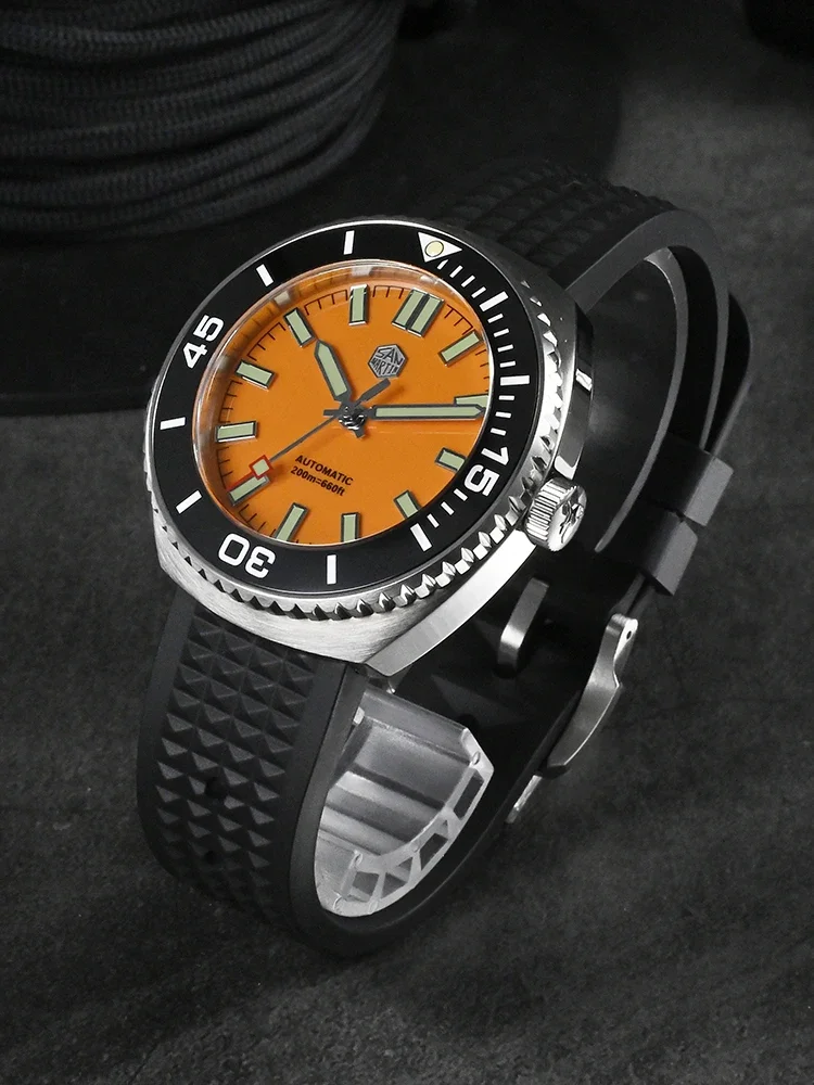 San Martin 2025 Новые 40,5 мм оригинальный дизайн NH35 автоматические механические мужские часы для дайвинга с сапфировым стеклом водонепроницаемые 200 м светящиеся SN0045