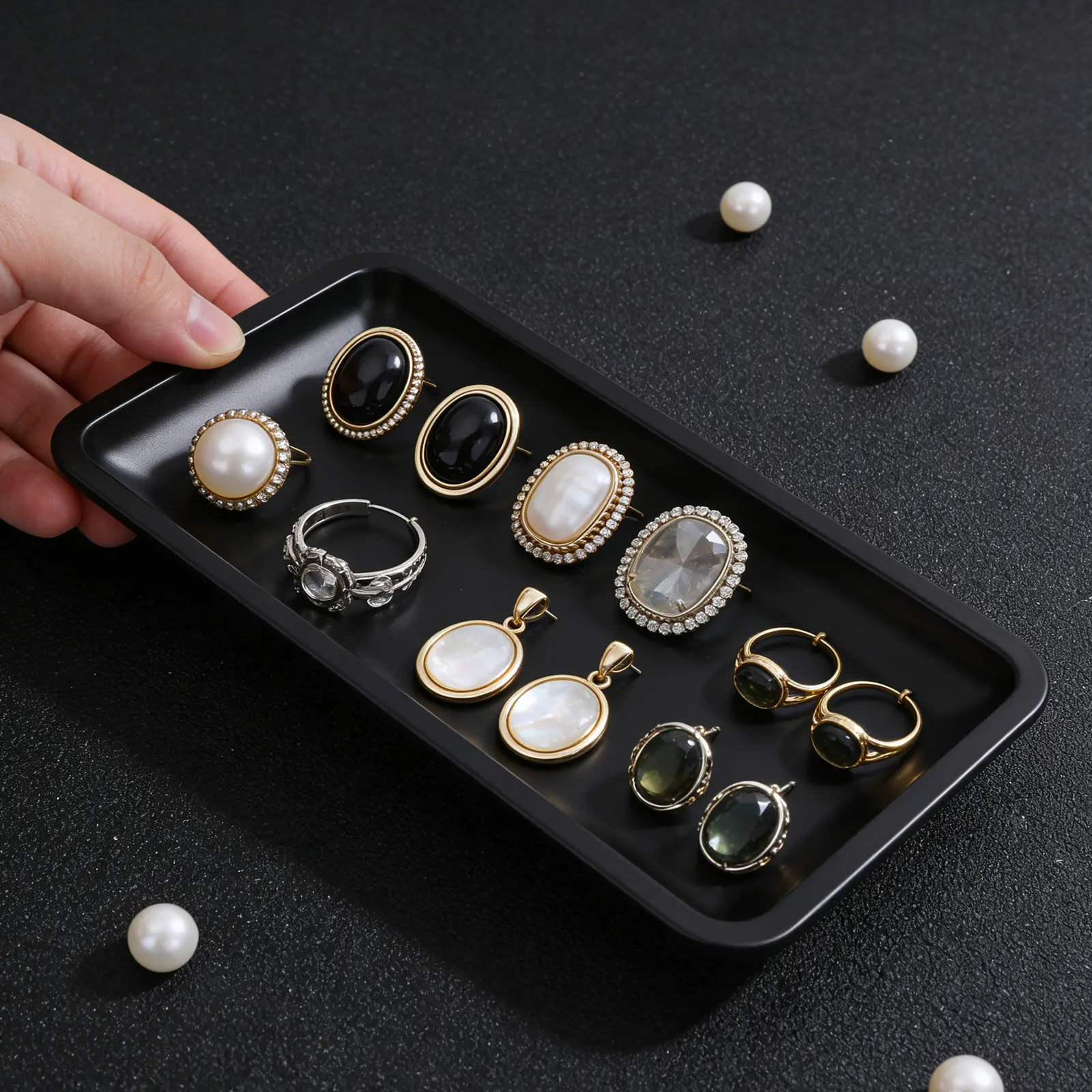 

4Pcs Stainless Steel Jewelry Organizer Tray Rectangular 7.1x4.9x0.7inches Metal Storage Tray for Cosmetics Jewelry Display