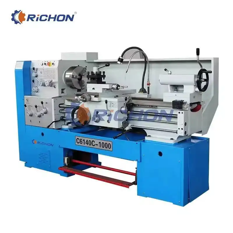 Mesin Bubut CNC Pemotong Logam dengan Gap Bed Geser Tipe Medium Duty C6140c C6240 C6140 yang Dikustomisasi