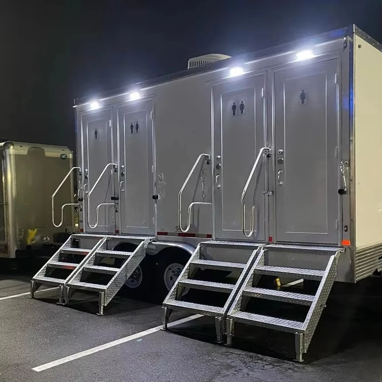 Prefab Mobile Toilet One-piece Mold FRP Body Easy Rinse Clean No Water Leak Park Beach Festival Temporary Public Toilet