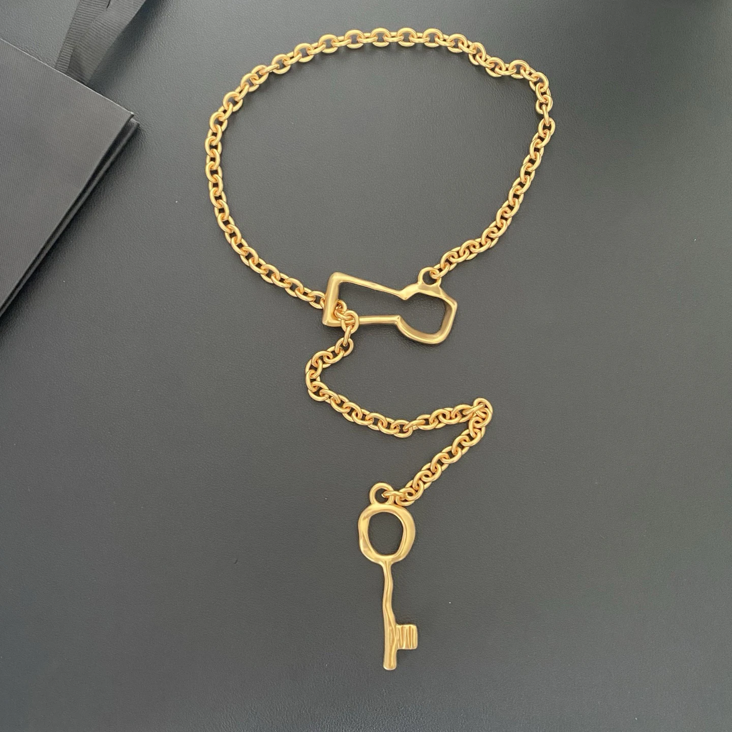 Europe Brass Gold Plated Sweater Chain Pendant Lock Buckle Long Necklace Woman  Jewelry Trend