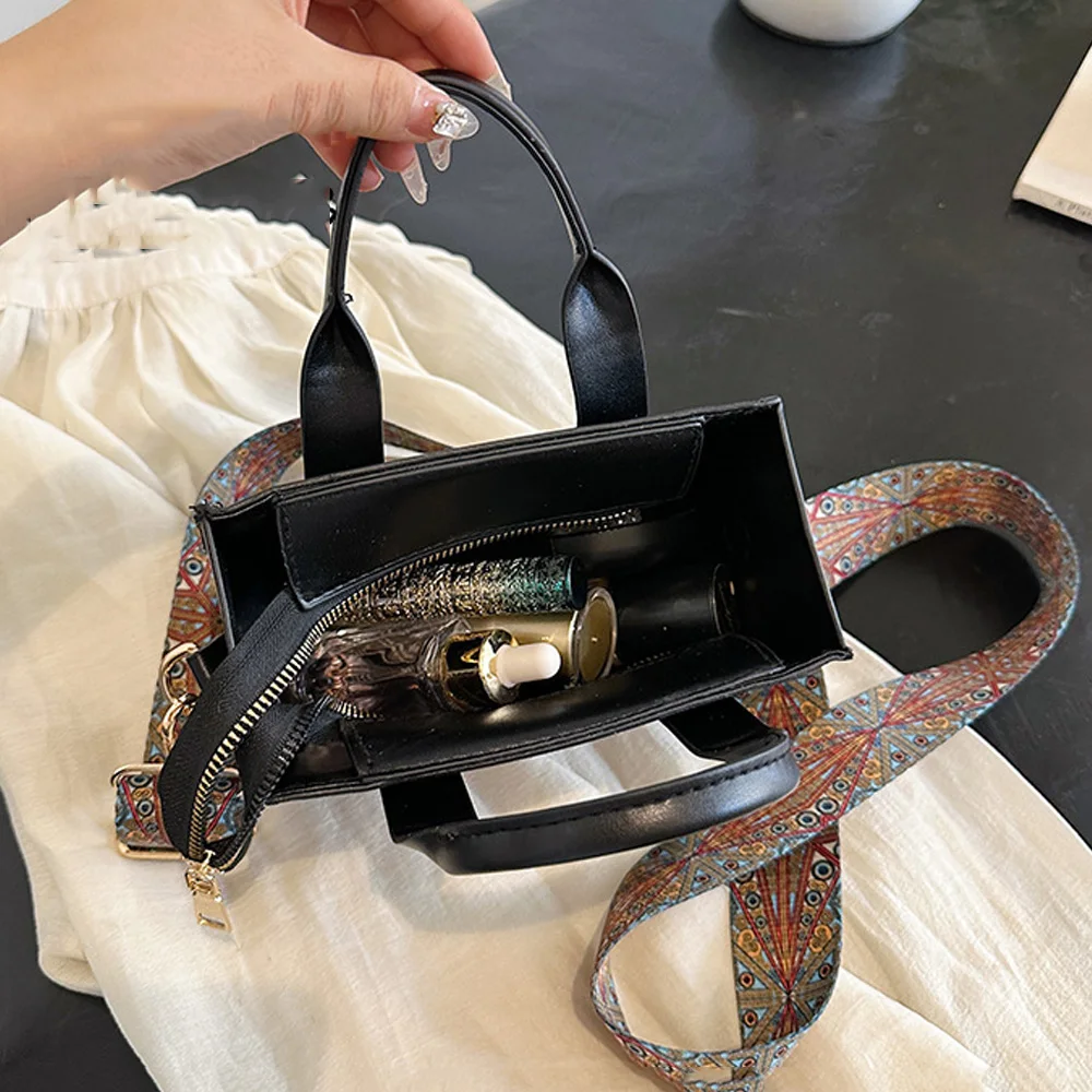 حقيبة كتف واحد متقاطعة مع الجسم للنساء ، حقيبة يد صغيرة مربعة ، موضة اوروبية واطنية ، حقيبة حمل حروف ، جديدة ،