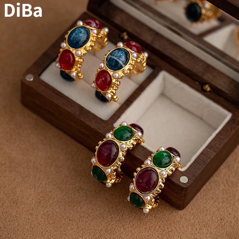 

Modern Jewelry Luxury Temperament Multiple colors Hoop Earrings For Women Female Gifts Delicate Design Ear Accessories