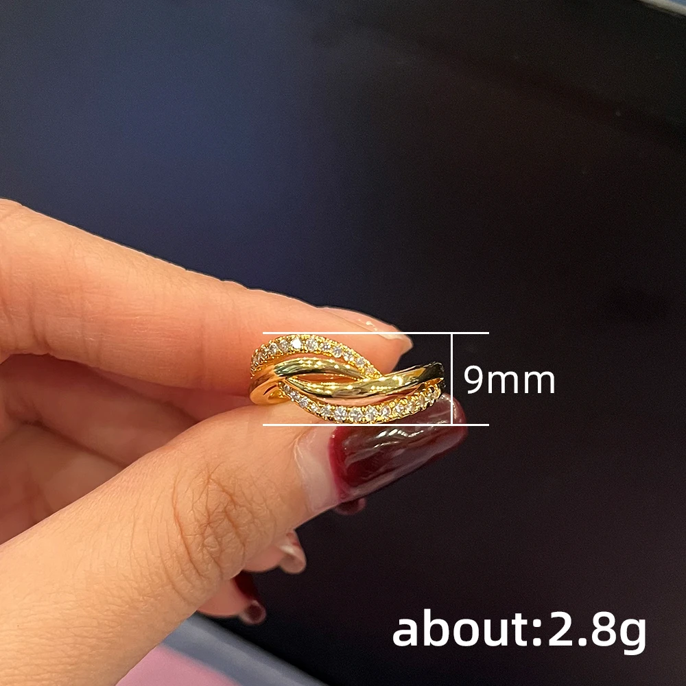 Huitan-خاتم زفاف بتصميم فريد للنساء ، لون ذهبي فاخر ، إكسسوارات إصبع نسائية أنيقة ، مجوهرات خواتم خطوبة ، موضة