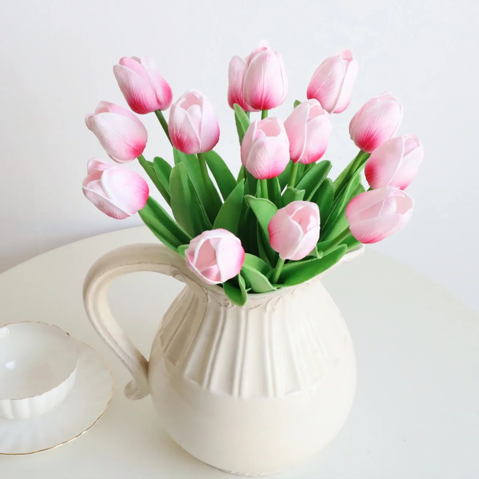 

Transform Any Room with Stunning Realistic PU Mini Tulips - Sophisticated High-End Faux Flowers for Special Events&Home Styling.