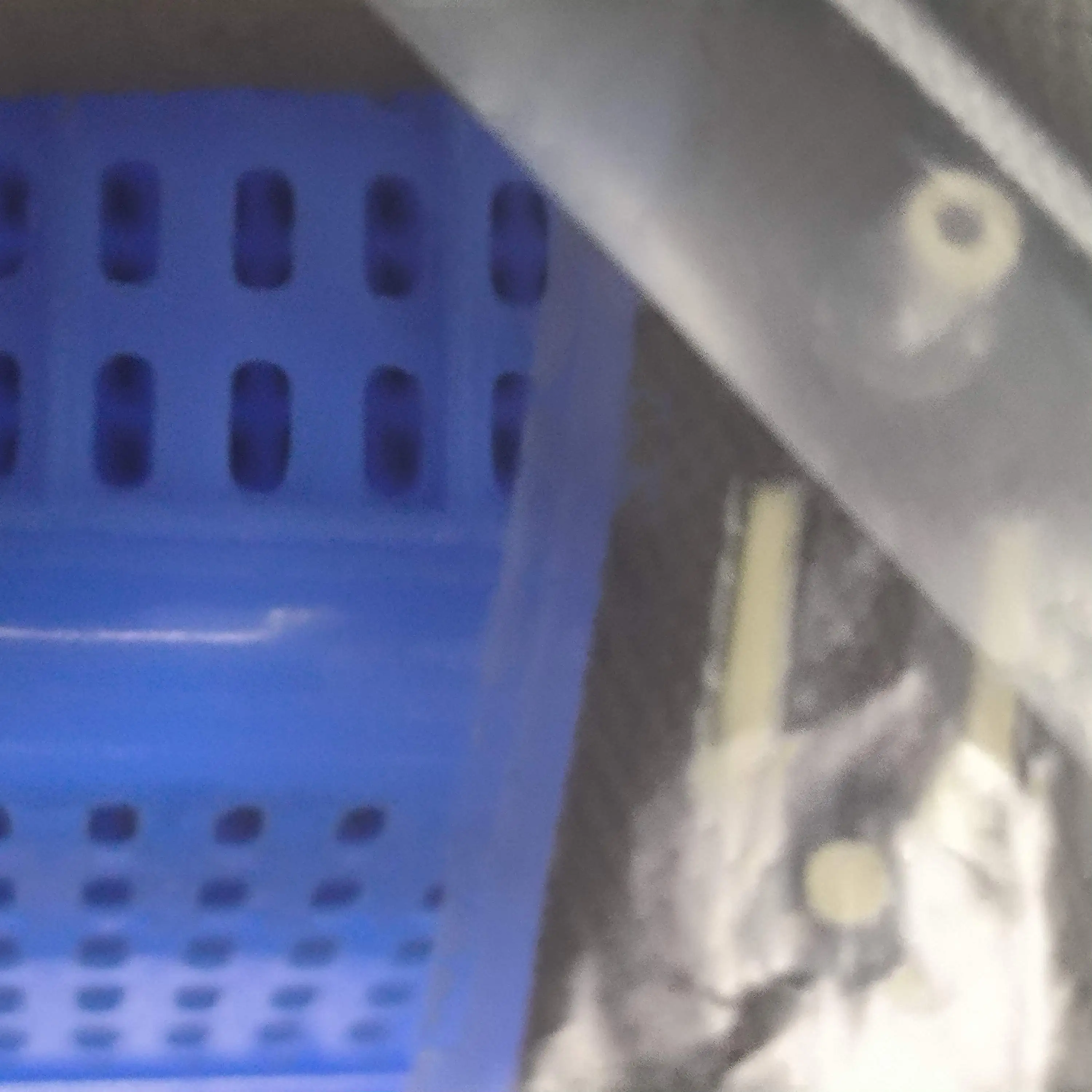 

FK-1150 302RV93050 Держатель масляной накладки для Kyocera M2040 M2135 M2235 M2540 M2635 M2640 M2735 M2835 P2040 P2235 P2335