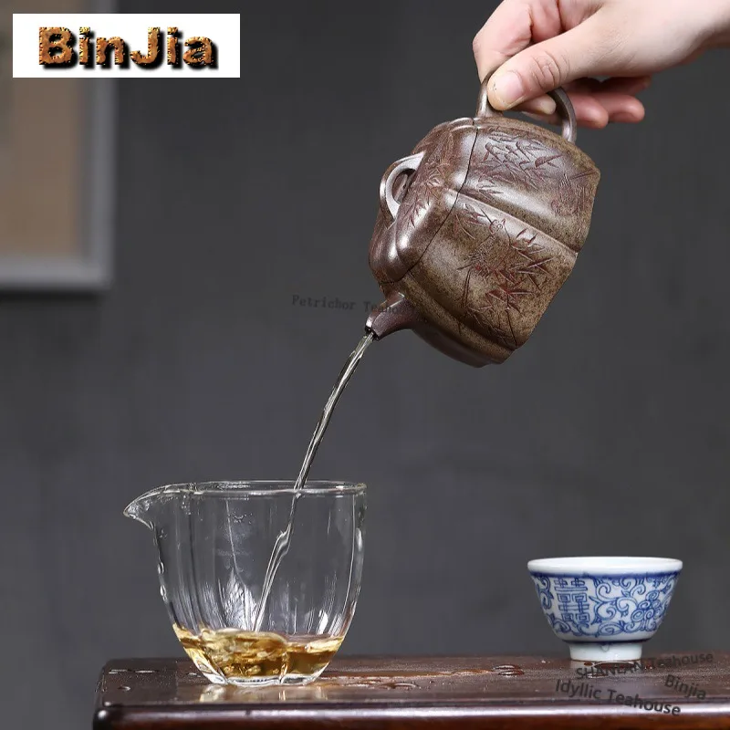 230ml Creative Yixing Purple Clay Teapots Handmade Rib Well Fence Pot Raw Ore Agilawood Mud Kettle Zisha Tea Set Ornaments Craft