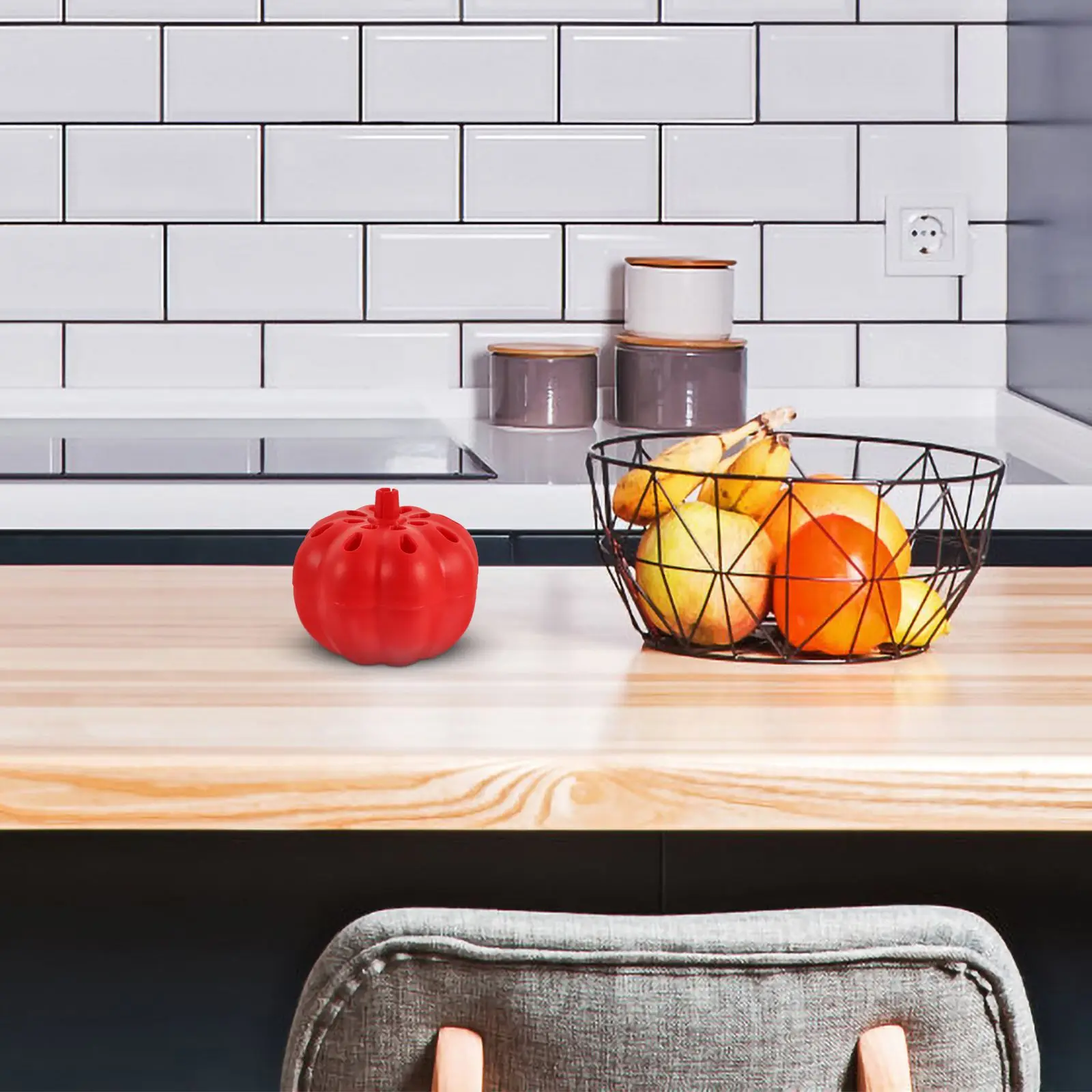 2pcs Fruit Gnat Catcher Home Kitchen Mosquito Plastic Dining Area Pest Control Solution