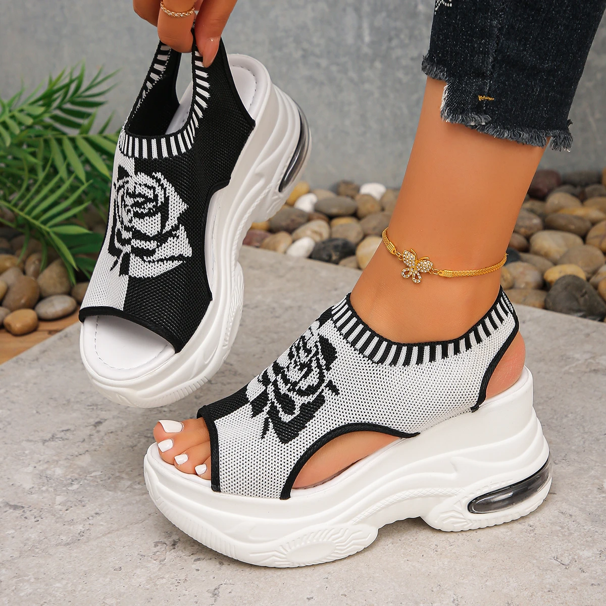 Sandalias de Plataforma con Su - Embroidery Knit reseña y precio
