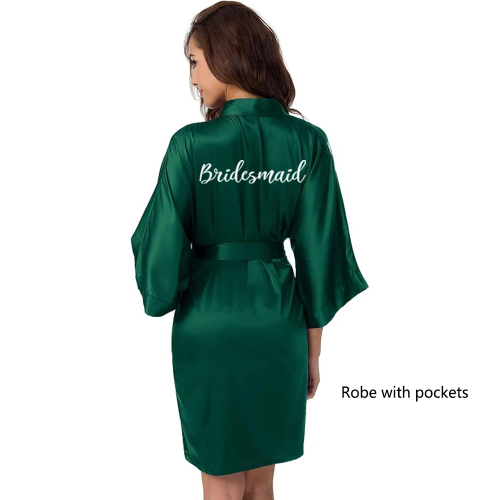 Bata de satén tipo kimono para fiesta de bodas, pijama para damas de honor con letras blancas YE8171