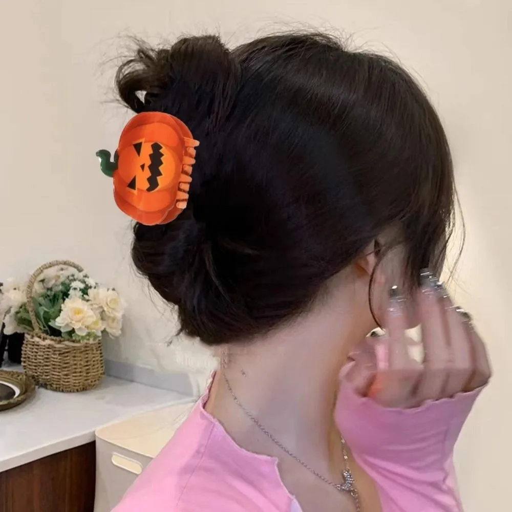 

Fashion Funny Halloween Hair Claw PVC Hat Shape Pumpkin Themed Gripper Geometry Hair Crab Clip Skeleton Shark Clip Women