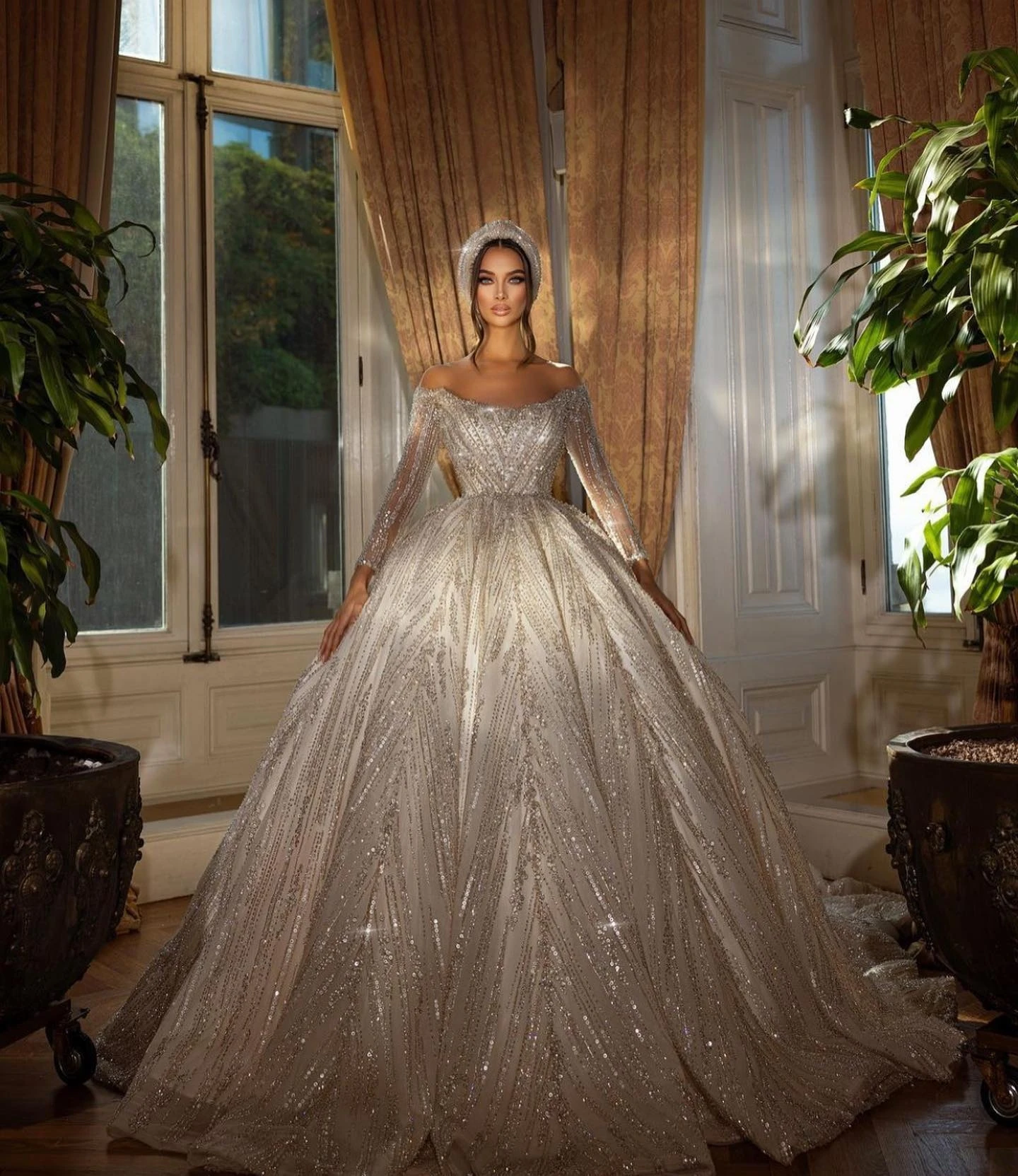 

Saudi Arabia Ball Gowns Off Shoulder Beading Lace Wedding Dress Custom Made Sequined Sparkle Vestido de novia