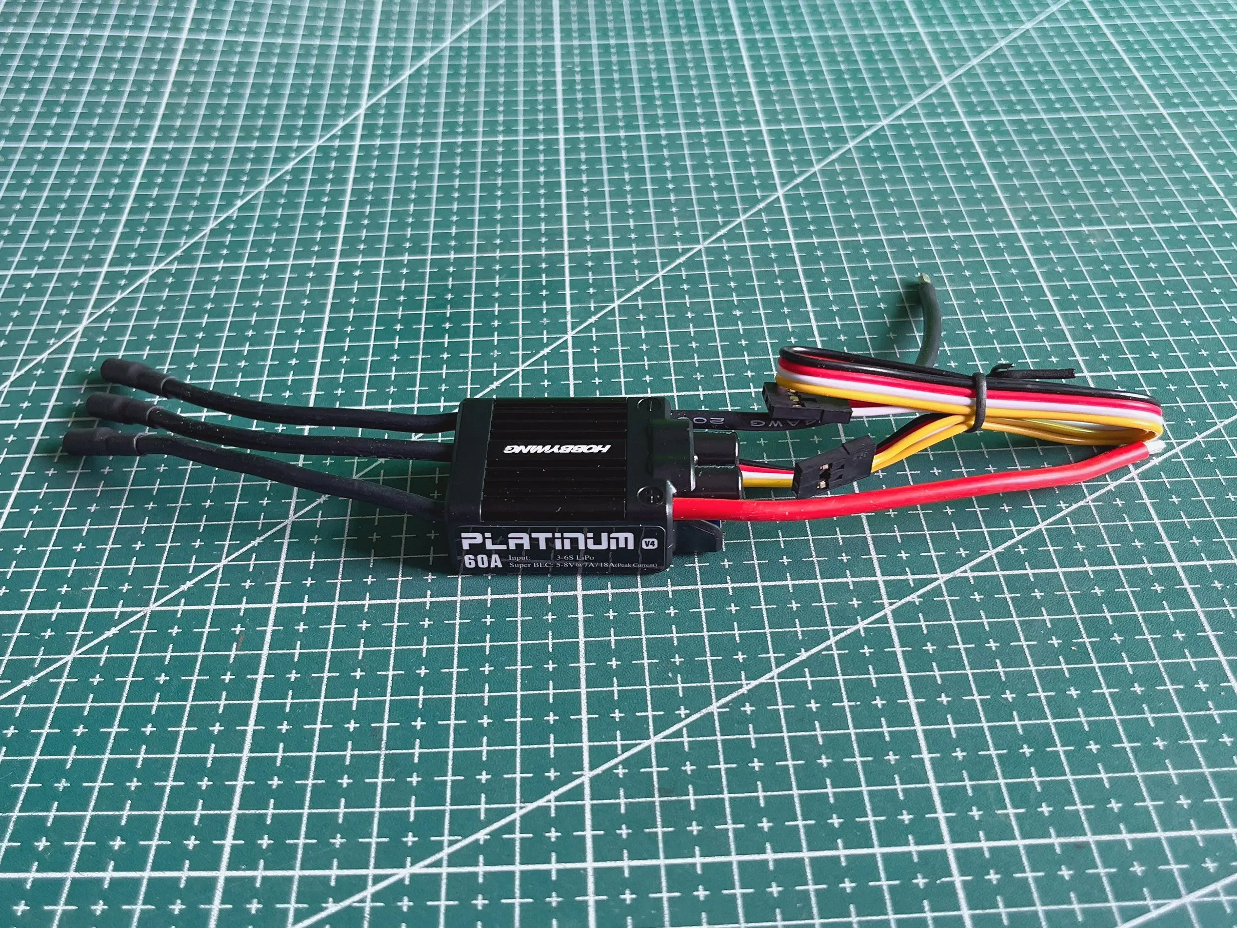 1pc Original HobbyWing Platinum V4 60A 80A 120A ESC 3S-6S for 450-480-500-550 Class Helicopter (Propeller: 325-360mm)