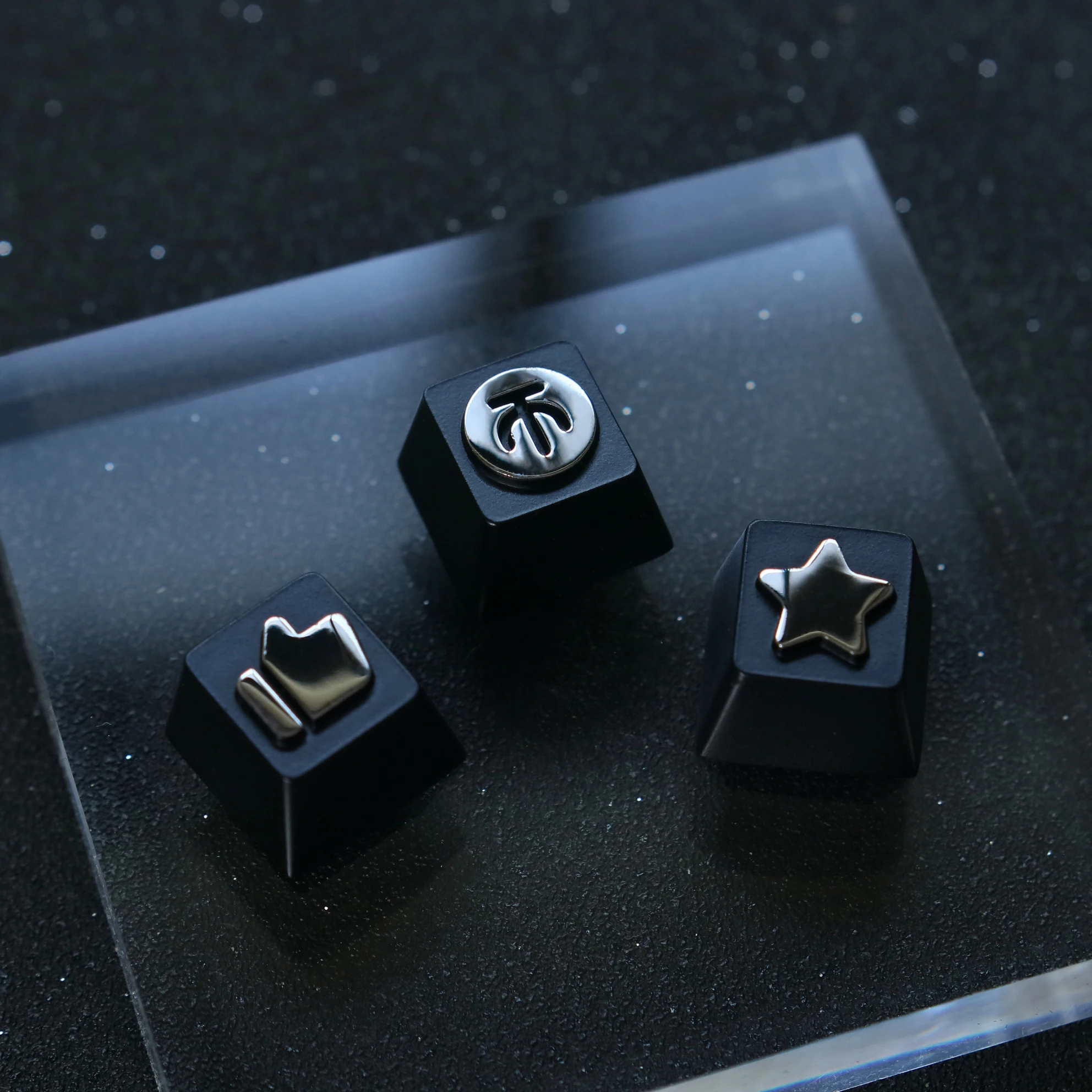 

KeyStone Keycap Like/Collection/Coin Suit Personality Aluminum Alloy Metal Mechanical Keyboards Keycaps R4 height Cherry MX axis