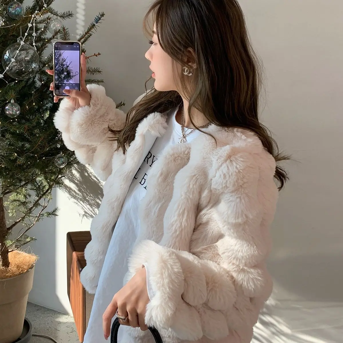 Women Faux Fur Short Coats Jackets Round Neck Coat Thick Warm Y2k Streetwear Jacket Work Elegant Outerwear Autumn Winter