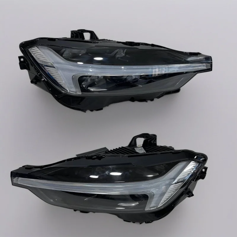 

Base 70W LED Headlight for Volvo XC60 2018-2024 Black Housing Left Right 32337380 32337381 Series Sold Separately